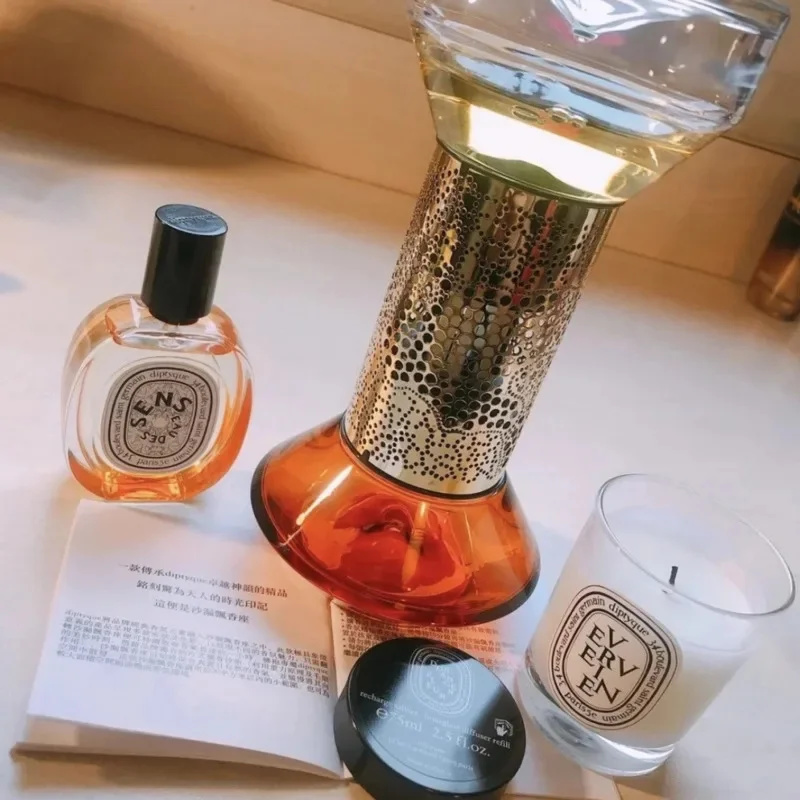 น้ำหอมปรับอากาศ Diptyque Hourg - Home Fragrance Luxury บทวิจารณ์และราคา